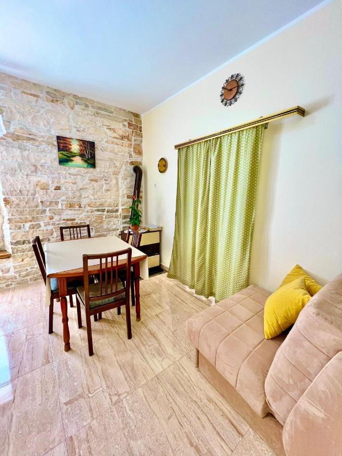 The Green House - 20M From The Beach Novigrad  Exterior photo