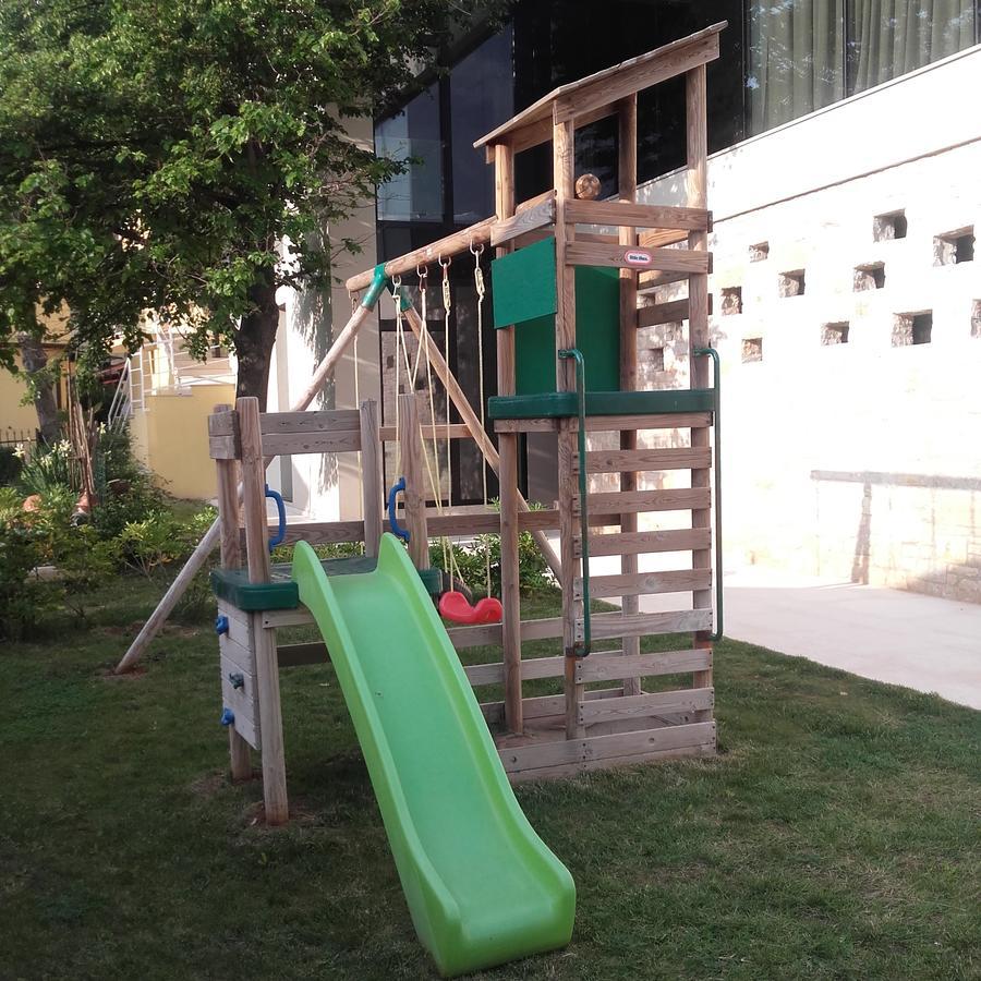 The Green House - 20M From The Beach Novigrad  Exterior photo